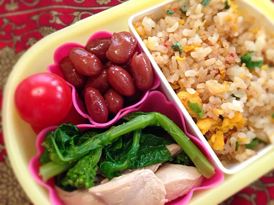 玉子炒飯と菜の花の辛子和え弁当|もえさん