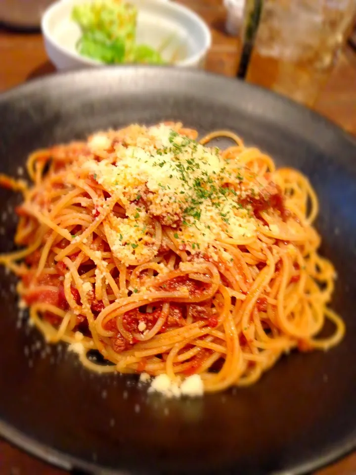 Snapdishの料理写真:ランチ（ミートソースパスタ）|石田尚之さん