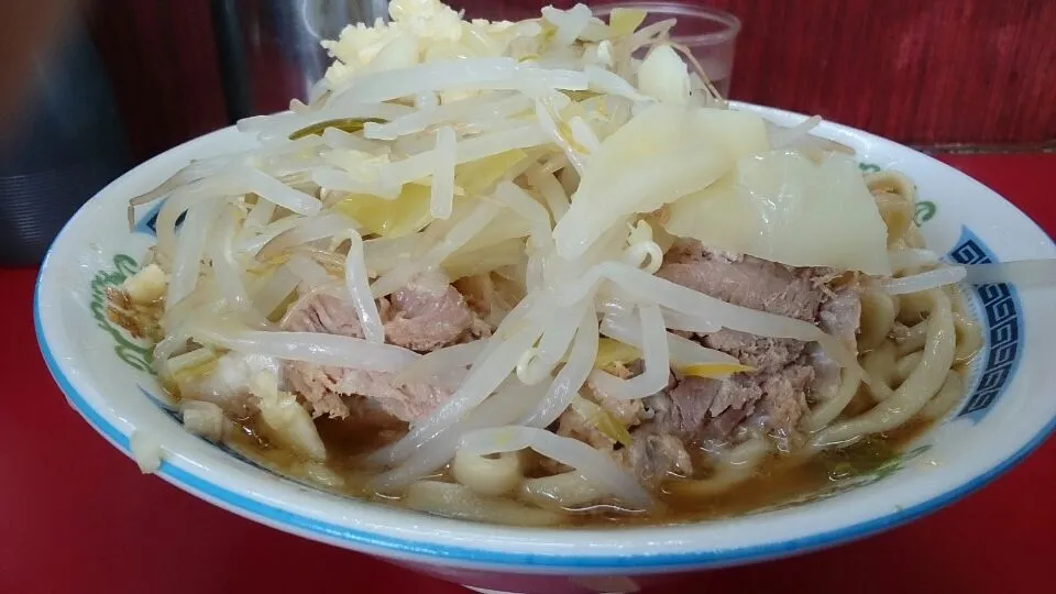 二郎目黒店の東日本大震災復興支援ラーメン(小)+ニンニク|大脇さん