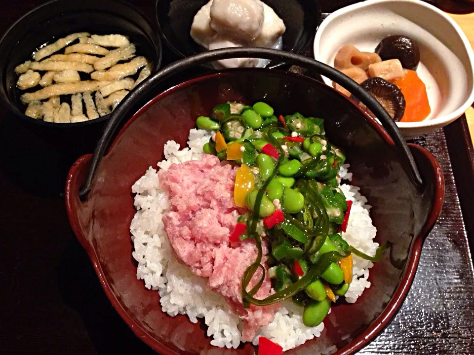 ねばねば丼 定食|大石さん