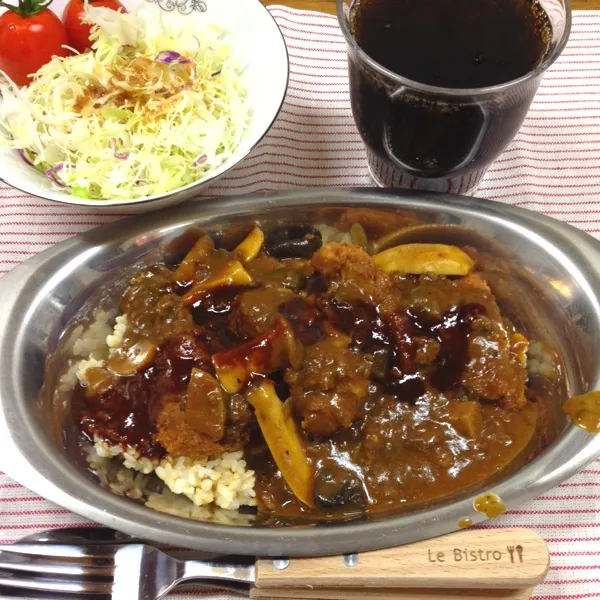 がんこのトンカツでカツカレー
ちょっと食べすぎた〜♪|だこちんさん