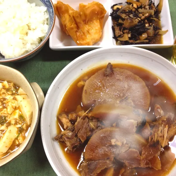 今日のメインは頂き物のブリ大根。
美味しかった。|だこちんさん