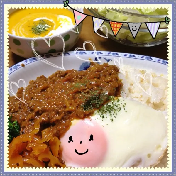 今1番ハマってるミンチカレー
http://cookpad.com/recipe/1380278
このレシピ簡単で美味しくできるよ〜|Ychanさん