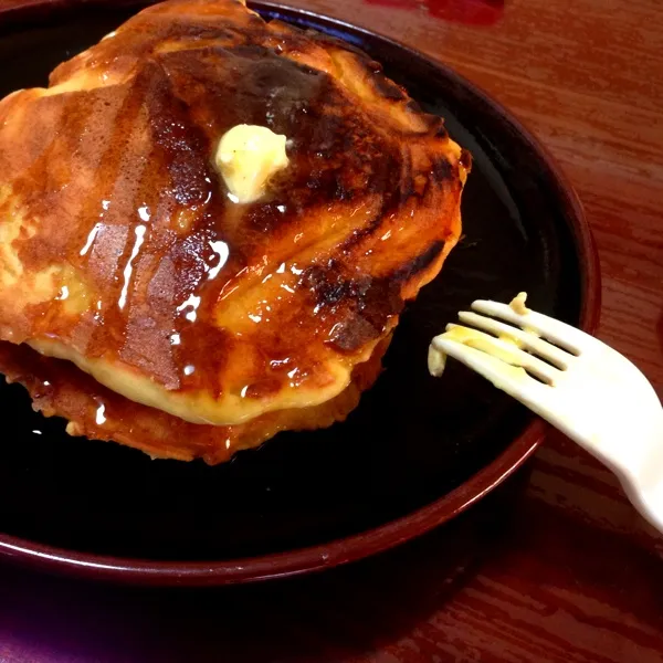 お豆腐ホットケーキ♡ 見た目は悪いけどもっちりでおいし〜い(*/▽＼*) 豆腐の味もナシ！！|bouさん