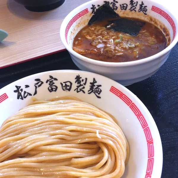 アウトレット木更津でお買い物～♡ フードコートで大行列のつけ麺。 スープ濃厚で麺が美味い(๑´ڡ`๑)|mika♡('◎'зз) 彡さん