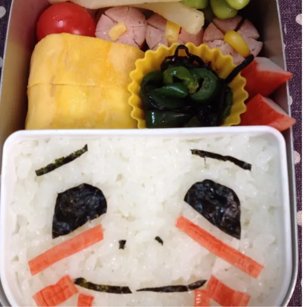 Snapdishの料理写真:今日の次男弁当！
某お料理サイトでたまたま発見したので、パクらせていただきました。
樽美酒研二弁当♡
ちょいとガーリーちっくな研二さんの出来上がり( ´ ▽ ` )ﾉ|よっしーさん