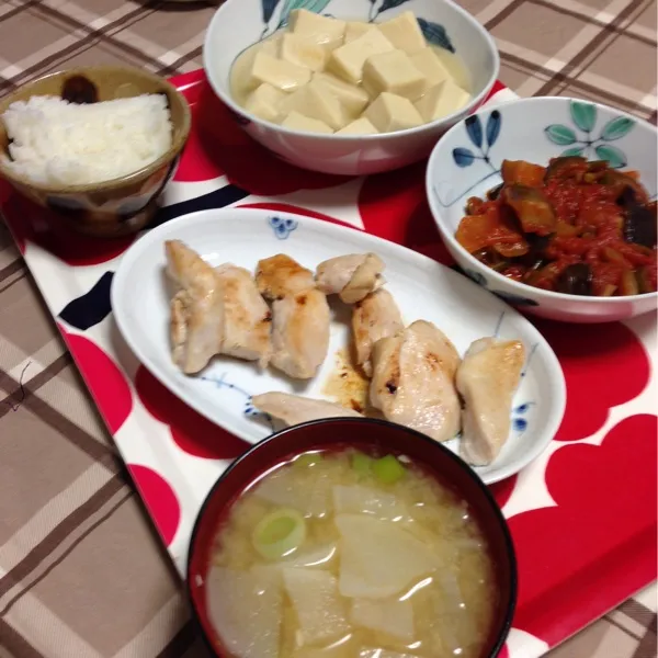 Snapdishの料理写真:ブームの過ぎ去った感のある塩麹。やっぱ旨旨deす。|旦那さん