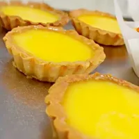 Snapdishの料理写真:Lemon-cream tarts|Slinkyさん