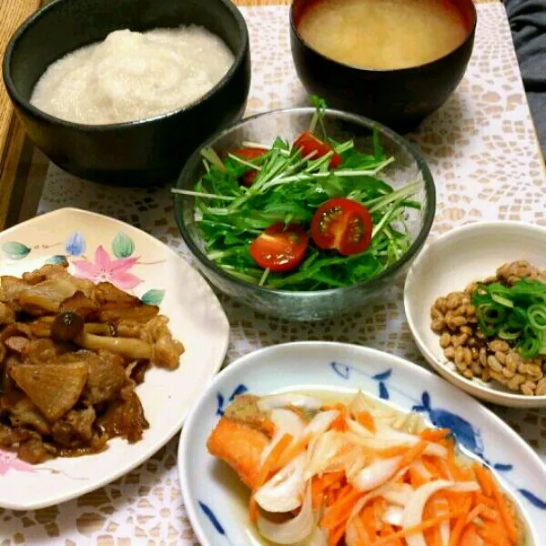 ☆鮭の南蛮漬け
☆豚と大根の炒めもの
☆水菜サラダ
☆とろろご飯
☆納豆|まりーんさん