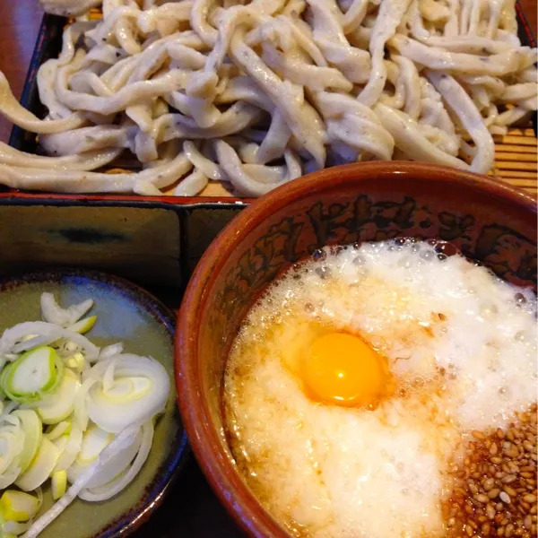 Snapdishの料理写真:今日は、バタバタ☆お店でトロロ蕎麦を食べて 18:30から娘の三者面談←うちは四者面談でしたけどね(˃̶᷄ ω ˂̶᷅  )！息子は公立志願提出に！|きよさん