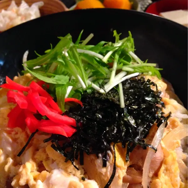 Snapdishの料理写真:祇園、ぎおん。湯葉と茸の卵とじ丼。豆腐しゅうまい。美味しい豆腐もŧ‹"(o'ч'o)ŧ‹"ŧ‹|きよさん