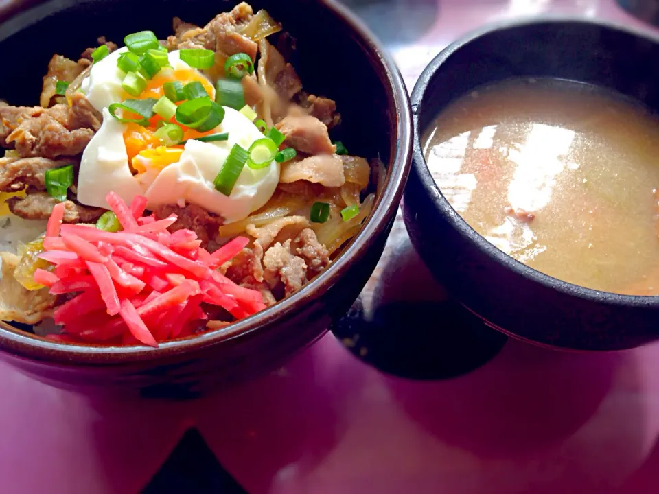 温玉のせ〜豚丼！！|Mariettyさん