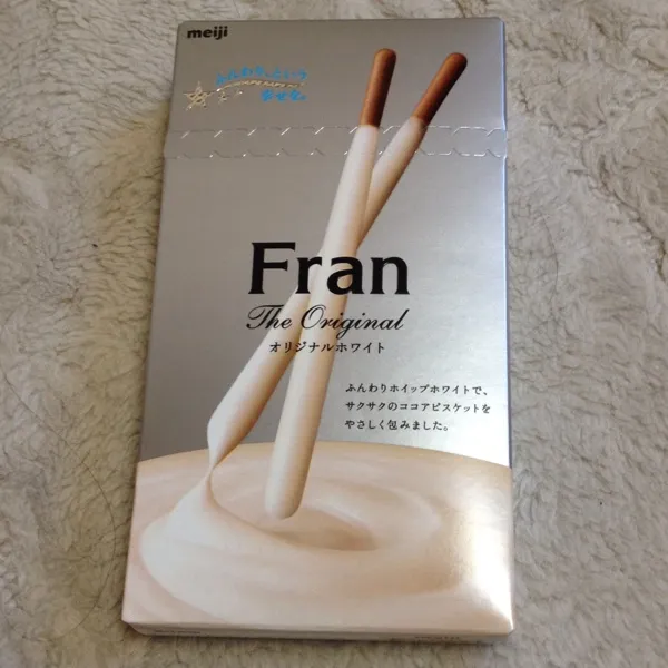 キャンドゥの100均でFran発見ー٩꒰ಂ❛ ▿❛ಂ꒱۶♡
普通より安かったから買っちゃったー☆
ポッキーの日からポッキー食べること多くなっちゃったー(￣m￣*)
ホワイトのが私は好みー♡|ayumiさん