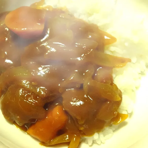 牛すじカレー
我が家の定番カレー
夏バテ気味からの復活メニューo(^▽^)o|＊にちか＊さん