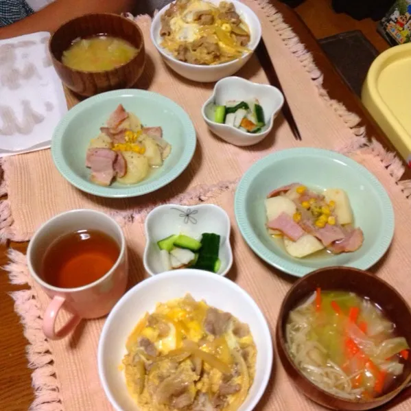 ブタ卵とじ丼☆お夕飯|さみぃさん