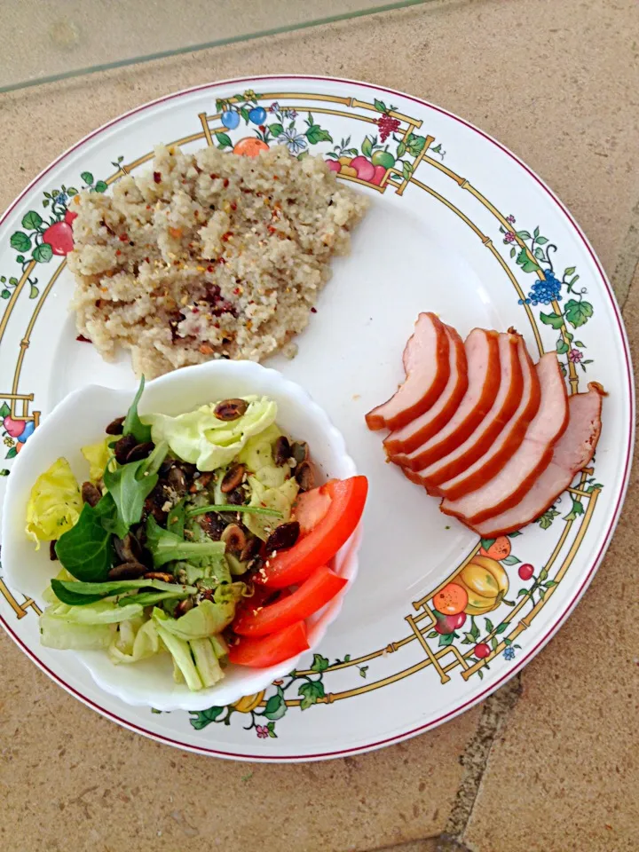 Couscous, smoked chicken and salad|Jane Woodsさん