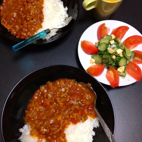 トマト缶を1缶つかったトマトカレーo(^▽^)o|はるみさん