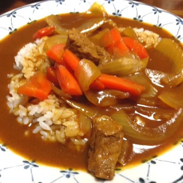 今日の夕食は、今年2度目のカレー(^o^)|tenraiさん