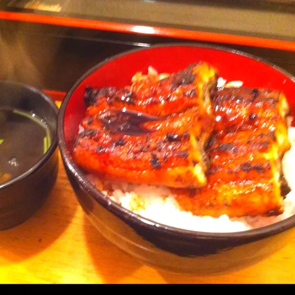 今日の夕食は、うな丼ダブル(^｡^)|tenraiさん