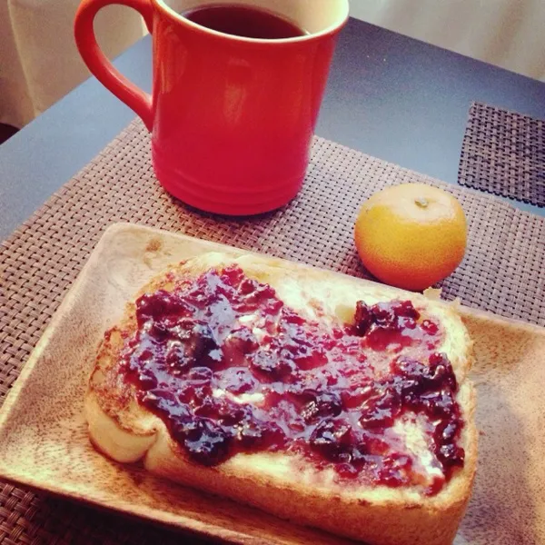 毎日同じ朝ごはん
でも美味しいからいいのだ（≧∇≦）|imi243さん