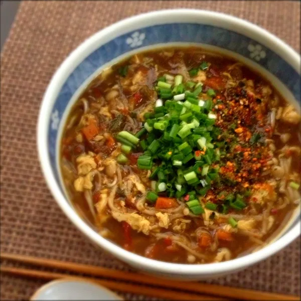 カレー素麺

寒かったからカレー素麺食べた。
そしたら汗だく(>_<)|imi243さん