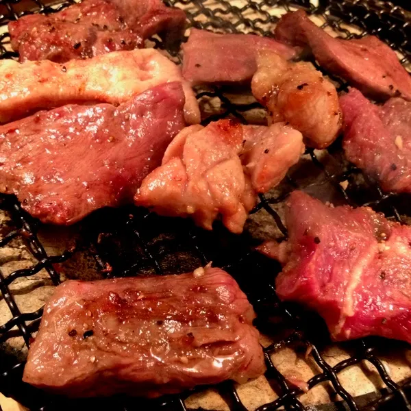 焼肉〜（≧∇≦）
一頭オーダー(^o^)
友達のおごりー＼(^o^)／
キムチ盛合せ、チョレギサラダ、上タン塩、ビビン麺も食べた〜|imi243さん