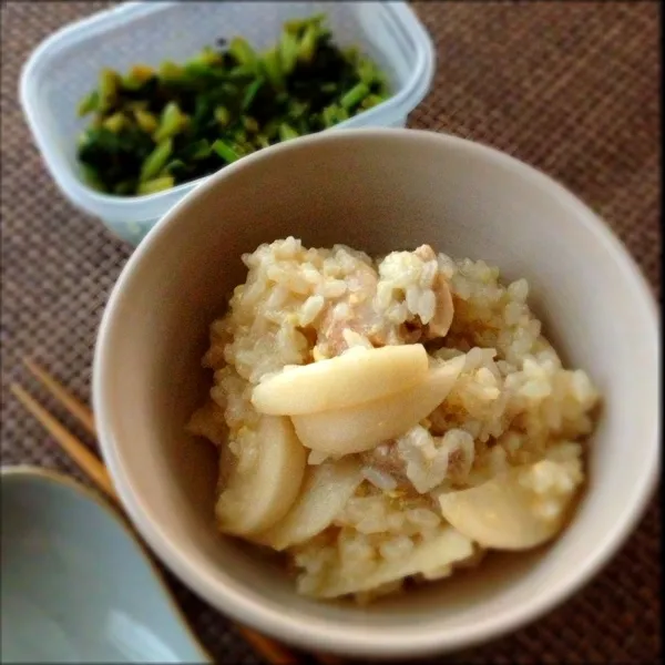 蕪と鶏肉の雑炊
持つべきは料理ができる年下の彼氏だな（笑）|imi243さん