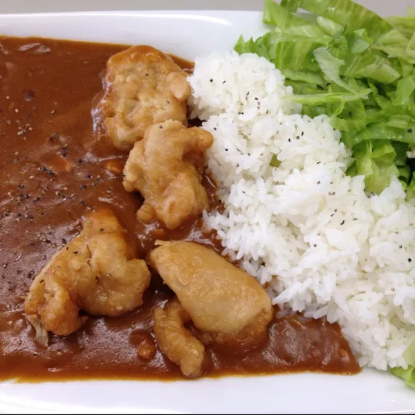 お昼は唐揚げチーズカレーなり！
冷食とレトルトの組み合わせだけどねぇ〜
今日はちょっと日差しが弱い感じ…
(=^ェ^=)|うぉずさん