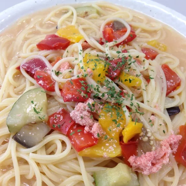 今日は涼しいので明太クリームパスタ（ツユだく）にしたよぉ〜
先週から続いていたキッチンバトルも落ち着いたみたいでしばらくは安泰かな？
(=^ェ^=)|うぉずさん