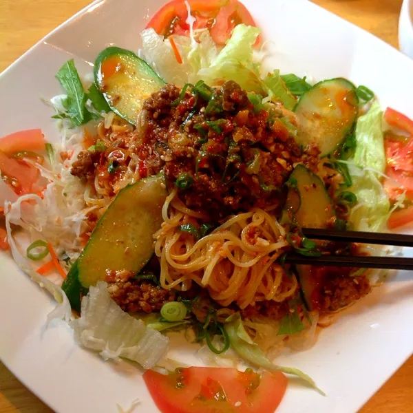 担々冷麺(2辛)
なんか今日はいつもより辛かった(｡>∀<｡)|ぃちさん