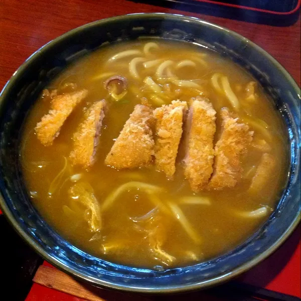 二日酔いのランチはカツカレーうどん(｡-_-｡)|ぃちさん