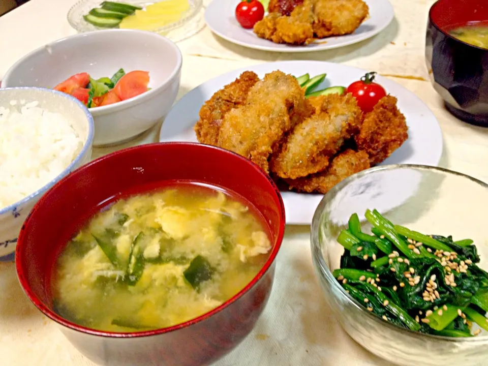 晩ごはん＊ヒレカツ&カキフライ定食|ひかるんさん