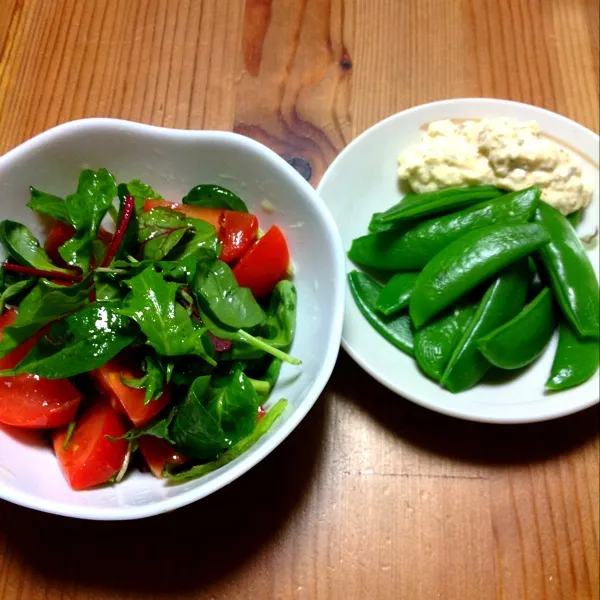 なんだか無性に野菜が食べたくなったので...(●'ｗ'●)
ハーブトマトサラダ&スナップエンドウ(塩茹で)|ぃちさん