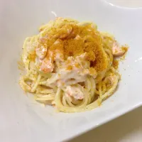 サーモンとカラスミのクリームパスタ( ´͈ ◡ु `͈ )♡ うまうまでしたん♪♫♬|nonchiさん