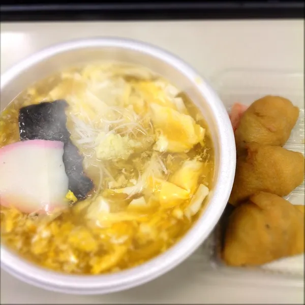 けいらんうどん&いなりすし
久々に出前した( *'ｗ')b|ぃちさん