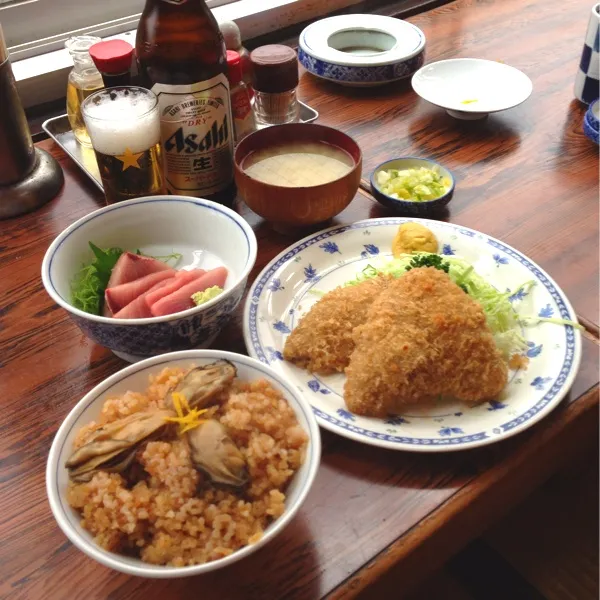 お昼は、鰤と鮪の刺身定食でかき飯にして、単品で鯵フライに！かき飯めっちゃ美味しい！鯵フライはサクサクフワフワだしお刺身も脂がのってて最高！安旨でオススメです⭐⭐⭐|nonchiさん