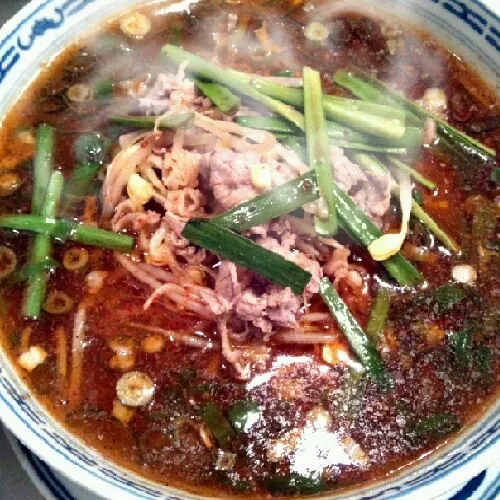 麻辣麺（牛肉入りピリ辛汁そば）
久々に食べたけど、うまいっ！！|ぃちさん