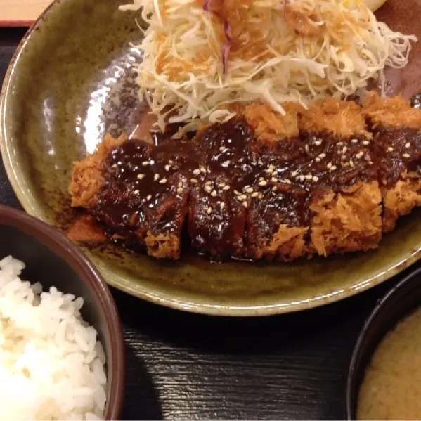 味噌カツ定食。ワンコインフェア実施中！o(^▽^)o|takapiroさん