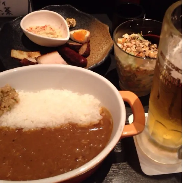 燻製カレー。チーズの燻製は、ビールが合いますね。|takapiroさん