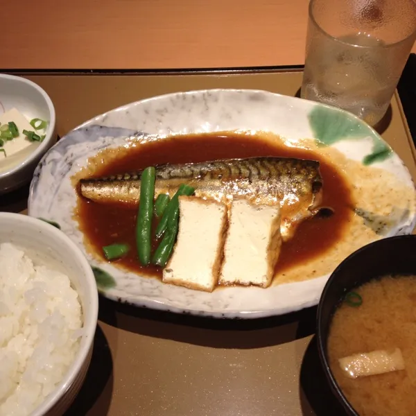 サバの味噌煮。日本の味だなぁ～。(*^o^*)|takapiroさん