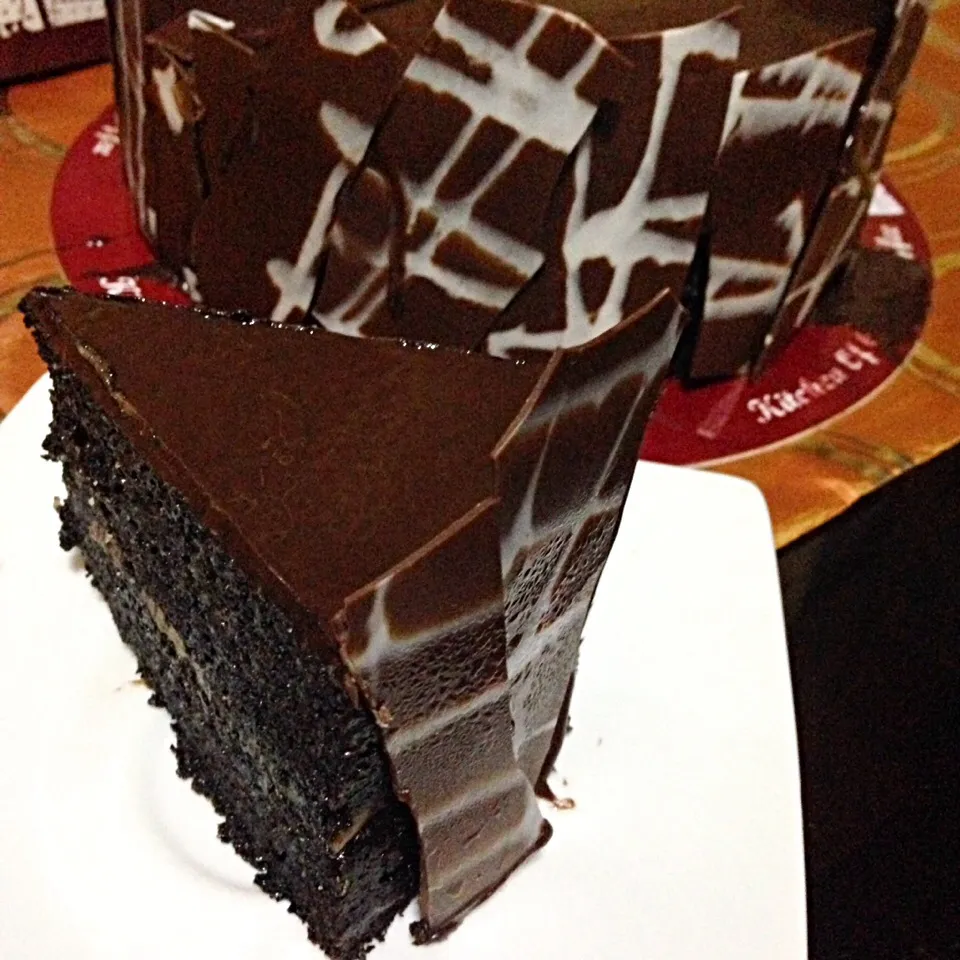 Chocolate Decadent Cake!|iamfem05さん