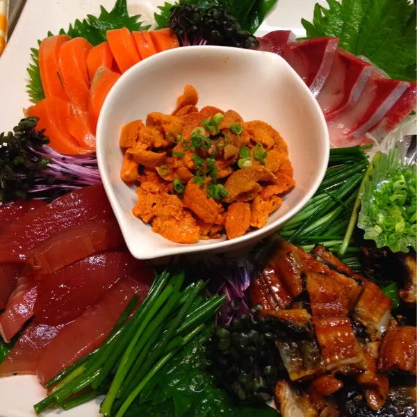 今日は 手巻き寿司〜〜♡(>◡<)♡
ウニも 漬けマグロも 美味しい〜♥️
旦那のトイレ事情につき 外食がなかなか出来ない( °̥̥̥̥̥̥̥̥з°̥̥̥̥̥̥̥̥)|Yuriさん