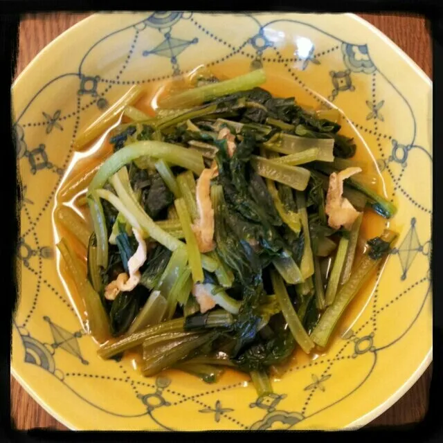 小松菜と油揚げの煮浸し
我が家の定番です♪
簡単でモリモリ食べれちゃう(゜∇^d)!!|sakanechiさん