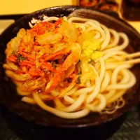 Snapdishの料理写真:かけうどん 中 ＆ 野菜天|くそじじいさん