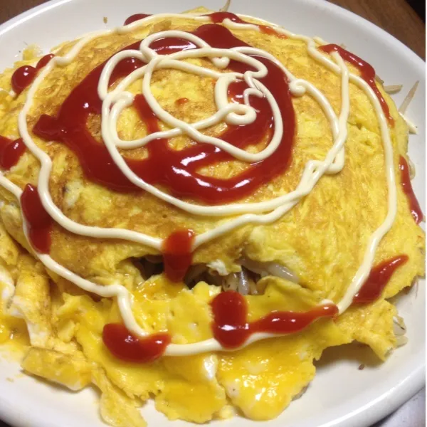 オム焼きそば。ちょっと豪華に見えるよ。美味しい！|masahiroさん