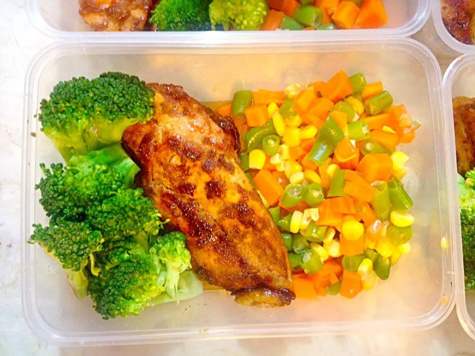 Chicken teriyaki with mixed veggies|leigh anchetaさん