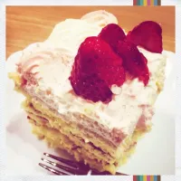 Snapdishの料理写真:夜おやつ。
お父さんの誕生日ケーキ。|月さん