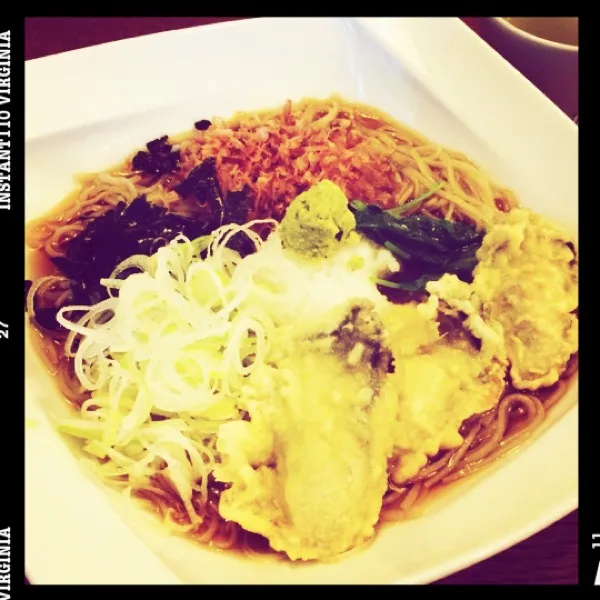 お昼ごはん。
牡蠣天おろし 〈温〉|月さん