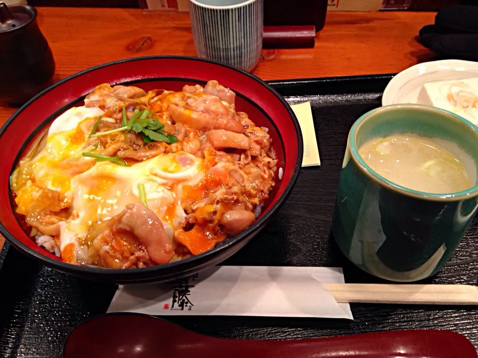 藤どりの親子丼|kutsuna ippeiさん