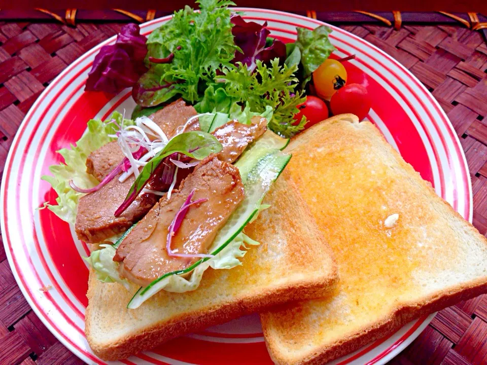 Teriyaki chicken sandwich✨照り焼きチキンサンドウィッチ|🌈Ami🍻さん